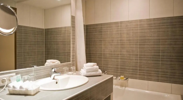 Семейный номер Standard с видом на горы Hotel Silberhorn - Residences & Spa Wengen