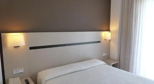 Одноместный номер Standard с балконом Hotel Costa Brava