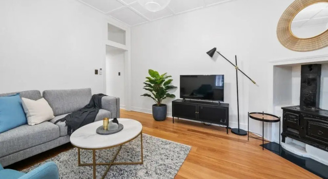 Апартаменты с 2 комнатами с балконом Harbour View Terrace House In The Heart Of The Rocks