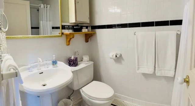 Двухместный номер Standard с видом на гавань The Latch Inn