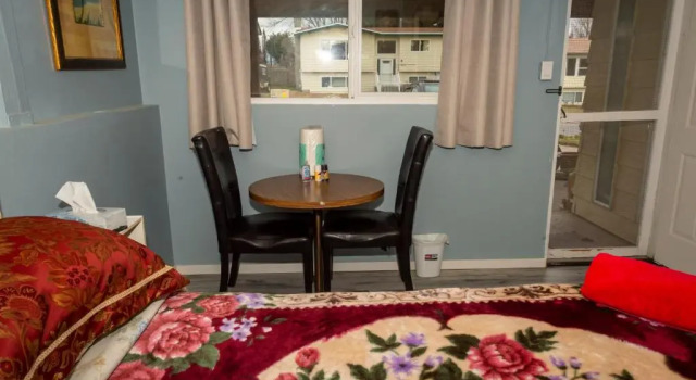 Private Retreat- Entire Property- Honeymoon Suite- J-1, Réserver Hôtel Abbotsford Lower Mainland