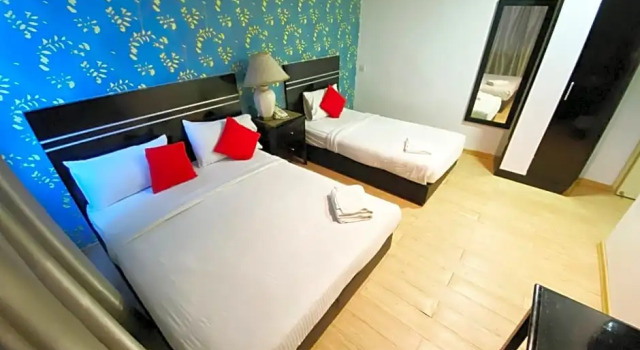 Трёхместный номер Luxury Bluebell Hotel skudai