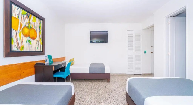 Standard triple chambre Hotel Oasis