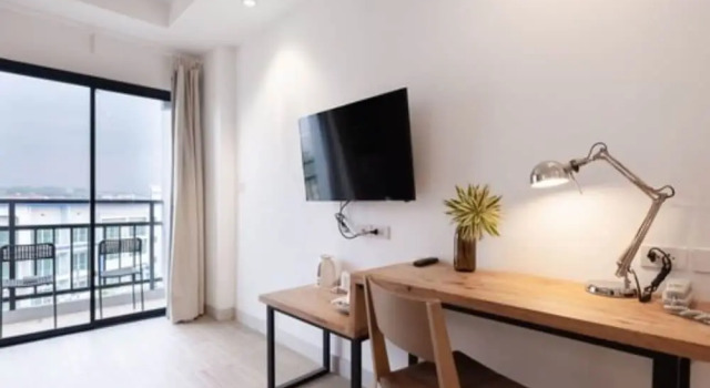 Двухместный номер Standard с балконом The Corner Lodge