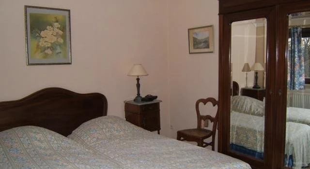 B&B Wilgenhof, Rezerwuj Bed and Breakfast Hotele w Bruksela z parkingiem, Parking