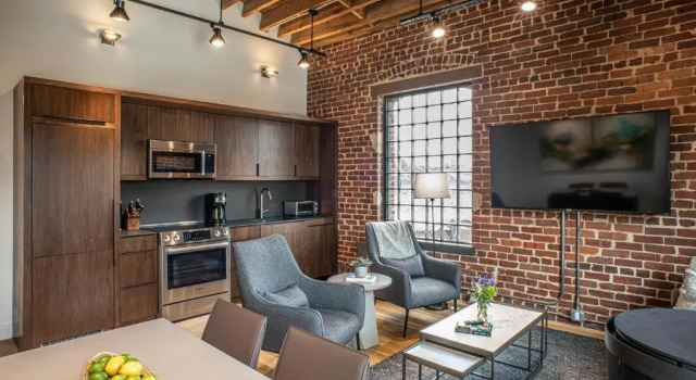 Апартаменты Elevation Lofts Hotel