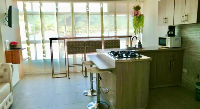 Апартаменты Superior Aptos vista al Embalse, frente al lago, Restaurantes, Bares