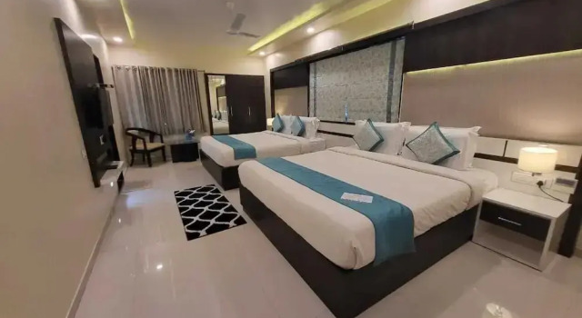 Kanishka International, Rezervovat Hotel Bijapur Bangalore