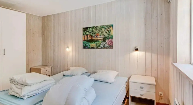 5 Star Holiday Home in Aakirkeby, Book Hotel Oster Somarken Hovedstaden region