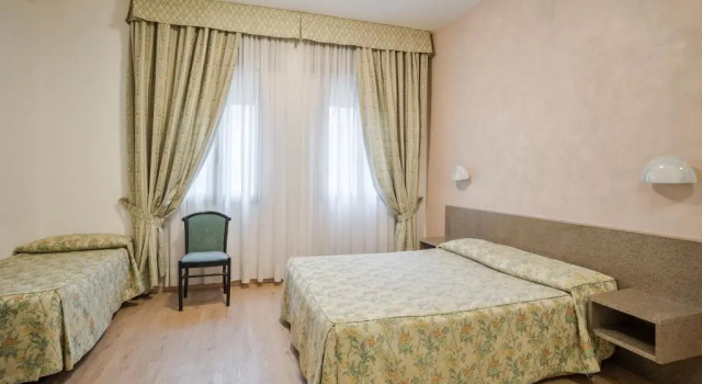 Четырёхместный номер Classic Hotel Garibaldi