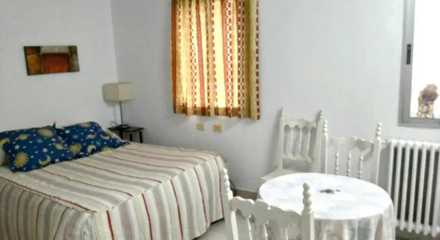 House With 4 Bedrooms in Burgos, With Wonderful City View and Terrace, Забронировать Отель Отели Бургос 3 звезды, рядом с Аллея Пассео де Эсполон, 3*
