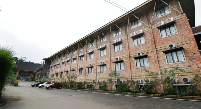 Airy Premier Sentul Cikeas Babakan Tumas 16 Bogor, Book Hotel Sukaraja West Java