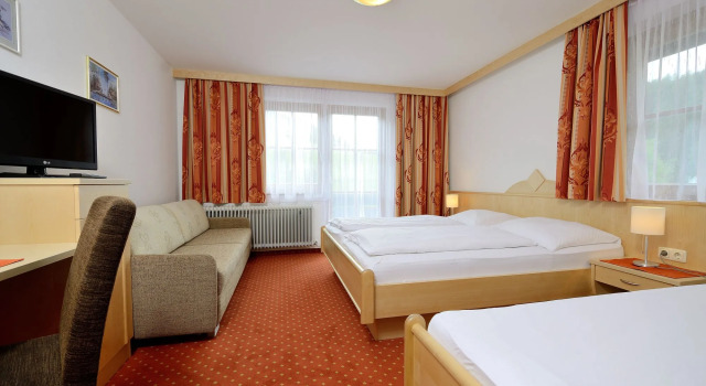 Hotel Unser Unterberg, Забронировать Отель Мария-Альм High King Mountain, рядом с Гондольный подъемник Нартунбан 10эр