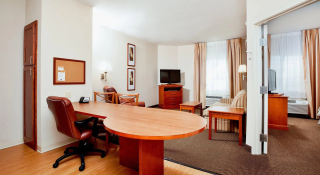 Двухместный люкс c 1 комнатой Candlewood Suites Georgetown by IHG