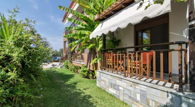 Студия Tsamakdas House
