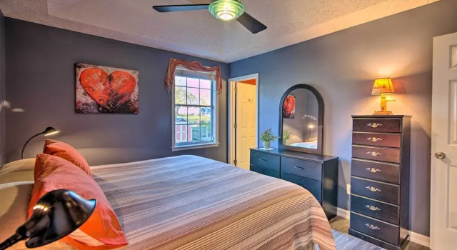 Lively East Nashville Pad: Walk to Bars & Eateries