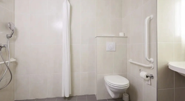 Двухместный номер для людей с ограниченными возможностями B&B HOTEL Troyes Barberey