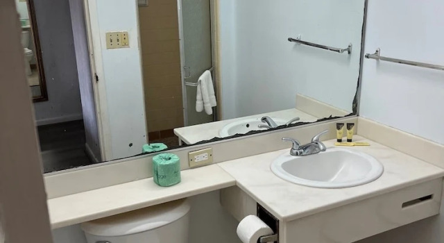 Одноместный номер Standard с видом на город 8th Street Motel