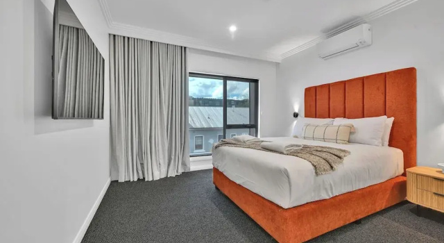 The Mac Orange, Prenota Residence Orange 