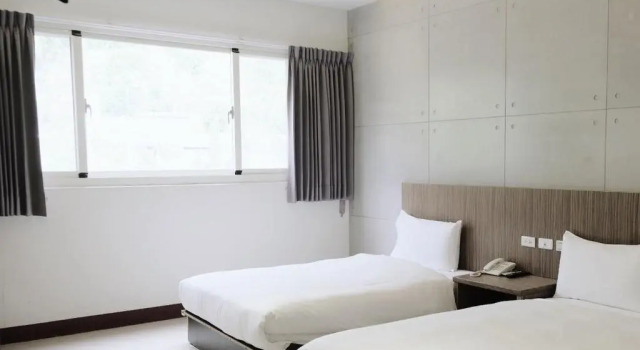 Двухместный номер Standard Koi Lake Hotel