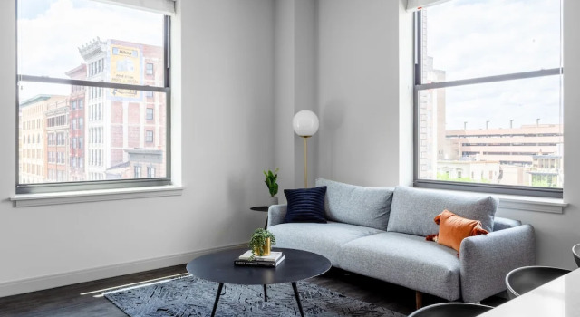 Апартаменты The Guild Downtown Vine St. 1 Bedroom