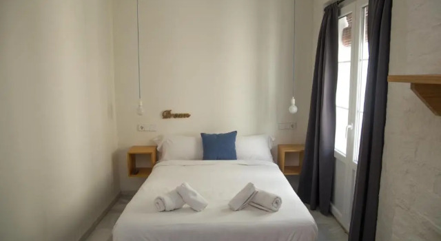 Двухместный номер Deluxe с балконом The Nomad Hostel&Pension