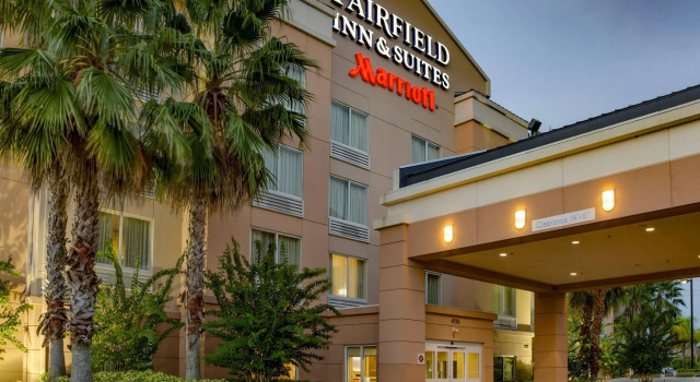Fairfield Inn and Suites by Marriott Titusville Kennedy Space Center, Buchen Sie Hotel SPA-Hotels in Space Coast, SPA