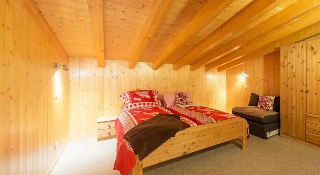 Chalet in Riddes Near Ski Lift Les 4 Vallees