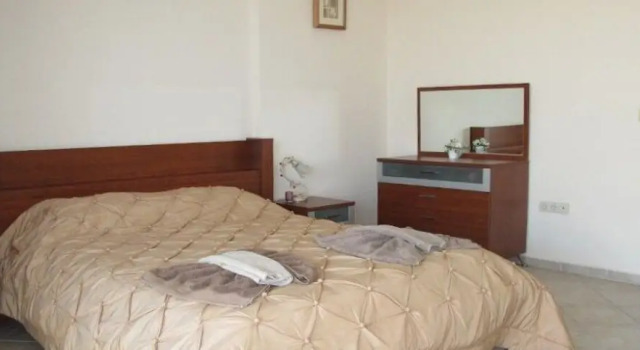 Villa MRA5 by JoyLettings