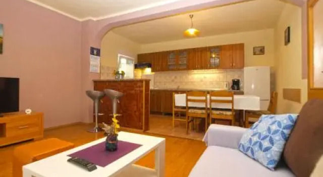 Apartment Josip 1649, Reserva ahora Apartamento Hoteles en Pula con aparcamiento, Aparcamiento