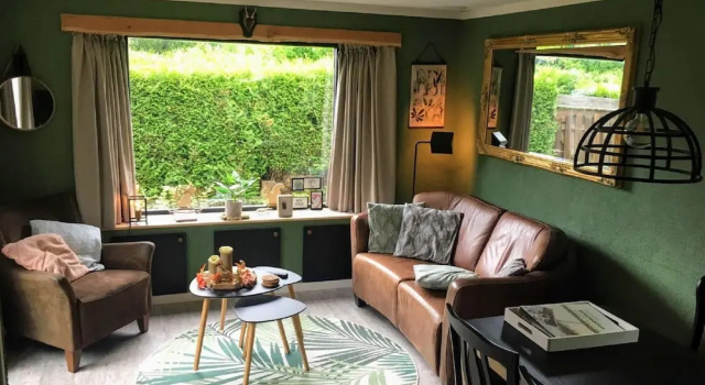 Шале Chalet with balcony in Veluwe