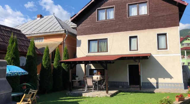 Коттедж с 3 комнатами Casa Ani