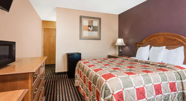 Days Inn - Anderson, Boek Hotel Hotels in Indiana met parkeren, Parkeren
