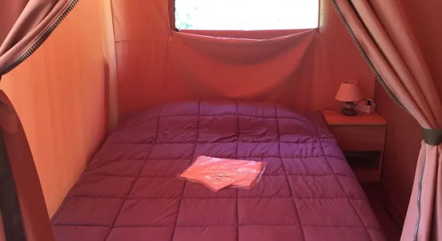 Семейный тент Camping de la Tête Noire
