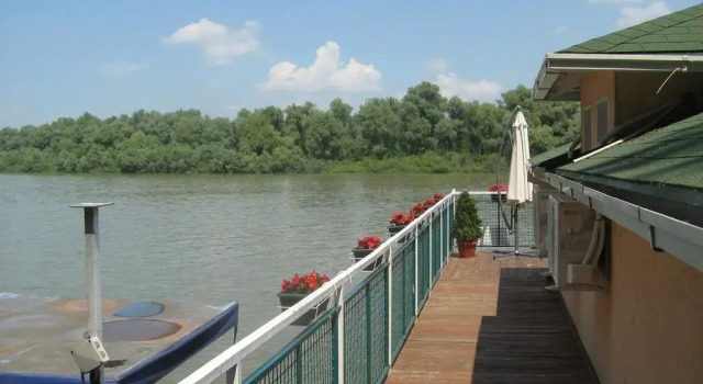 Rooms Jahting Klub Kej, Buchen Sie Hotel Novi Beograd 