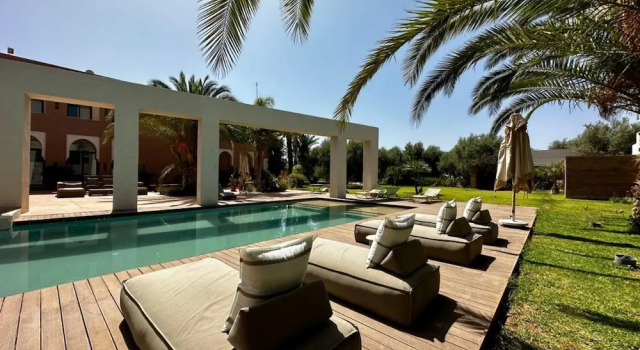 Вилла The Garden of Siredrah an Oasis With Pool and Hammam
