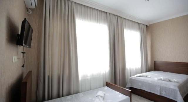 Medea guest house, Book Pension Hoteller i Imereti med parkering, Parkering
