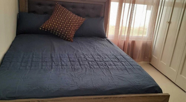 Апартаменты Apartment Sleeps 6 With Pool Access