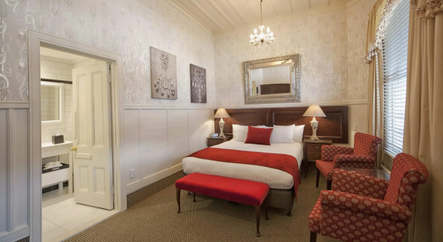 Номер Standard Princes Gate Hotel