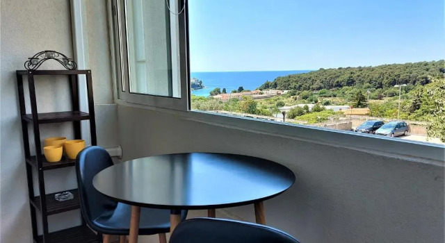 Апартаменты Sunset Apartment