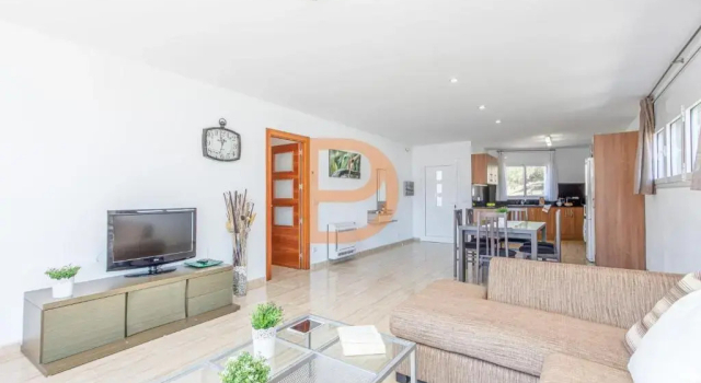 Villa Cordoba Pb6 01 - Three Bedroom No.2