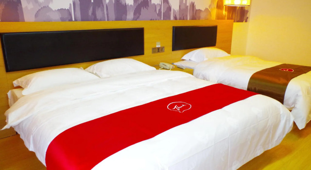 Thank Inn Hotel Liaoning Dandong Zhenxing District Harmonious Home, Buchen Sie Hotel Zhenxing Dandong