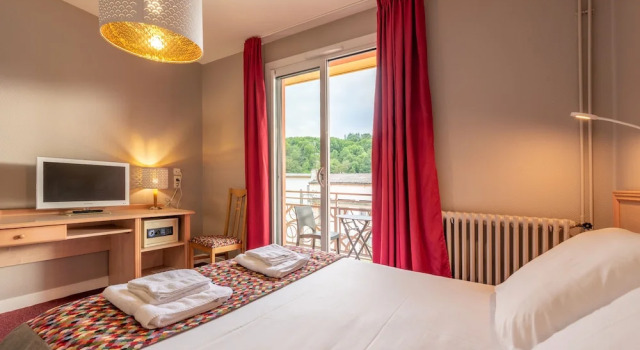 Hotel Abelio, Rezerwuj Hotel Capvern Hautes-Pyrénées