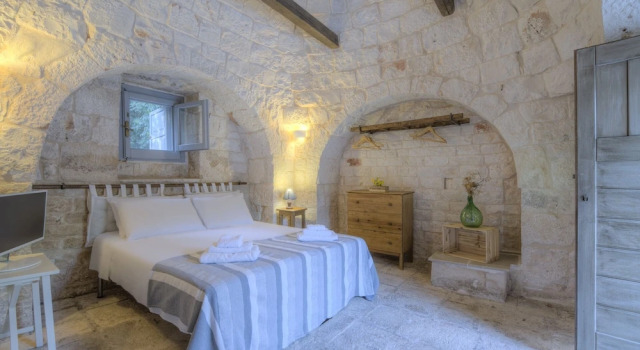 Trullo Palmento Cisternino by Typney, Buchen Sie Ferienwohnung Hotels in Cisternino mit Pool, Schwimmbad