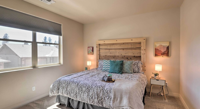 Centrally Located Flagstaff Vacation Home w/ Patio