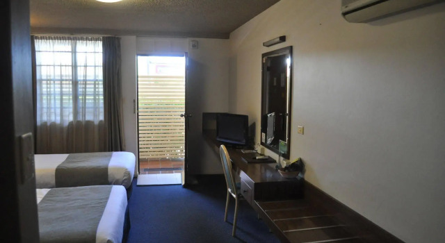 In Town Motor Inn