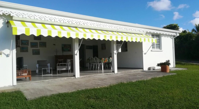 House With 3 Bedrooms in Le Moule, With Wonderful sea View, Furnished, Varaa Villa Le Moule Grande-Terre