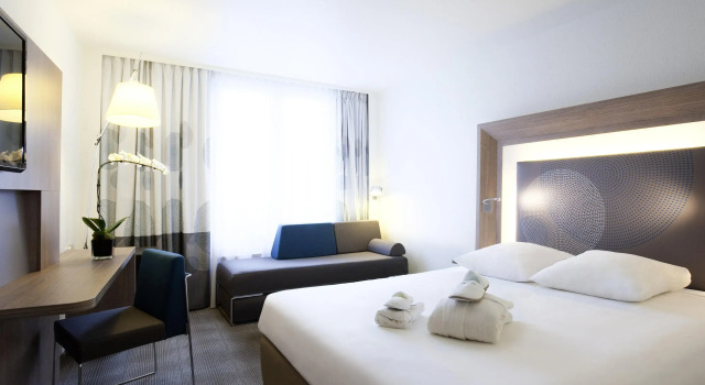 Novotel Hannover, Book Hotel Hotels in Hannover with Breakfast, near Pavillon, Breakfasts