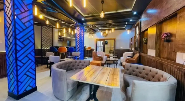 Hotel Marmaris oweri, Book Hotel Hotels in Owerri with Parking, Parking