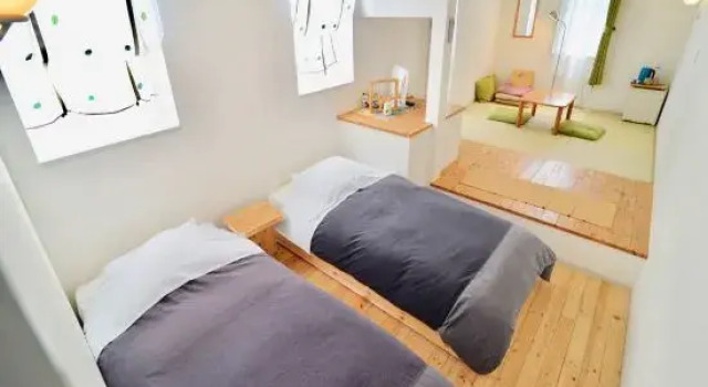 Кровать в общем номере Country Inn Galley